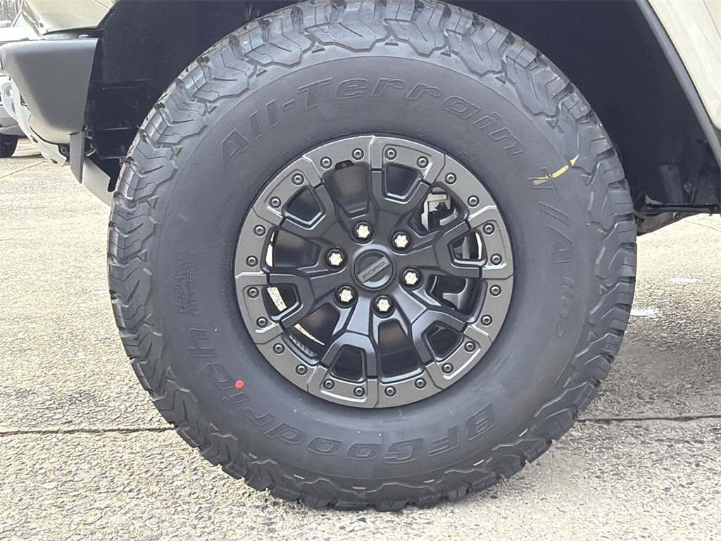 Thumbnail: 2025 Ford Bronco - 6