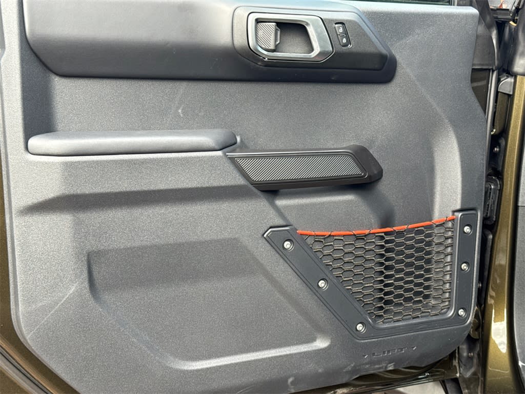 Thumbnail: 2025 Ford Bronco - 22