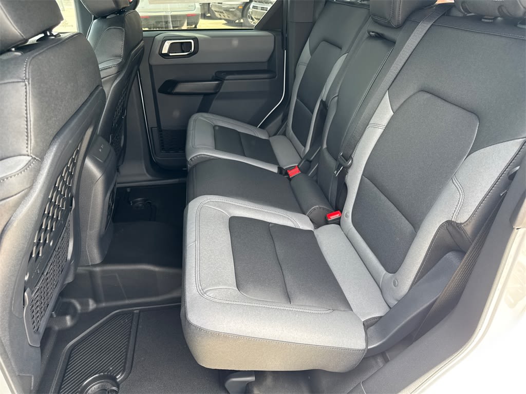 2024 Ford Bronco Black Diamond 24