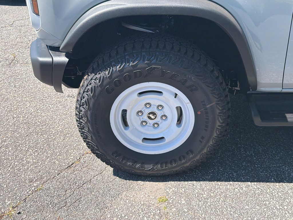 Thumbnail: 2026 Ford Bronco - 5