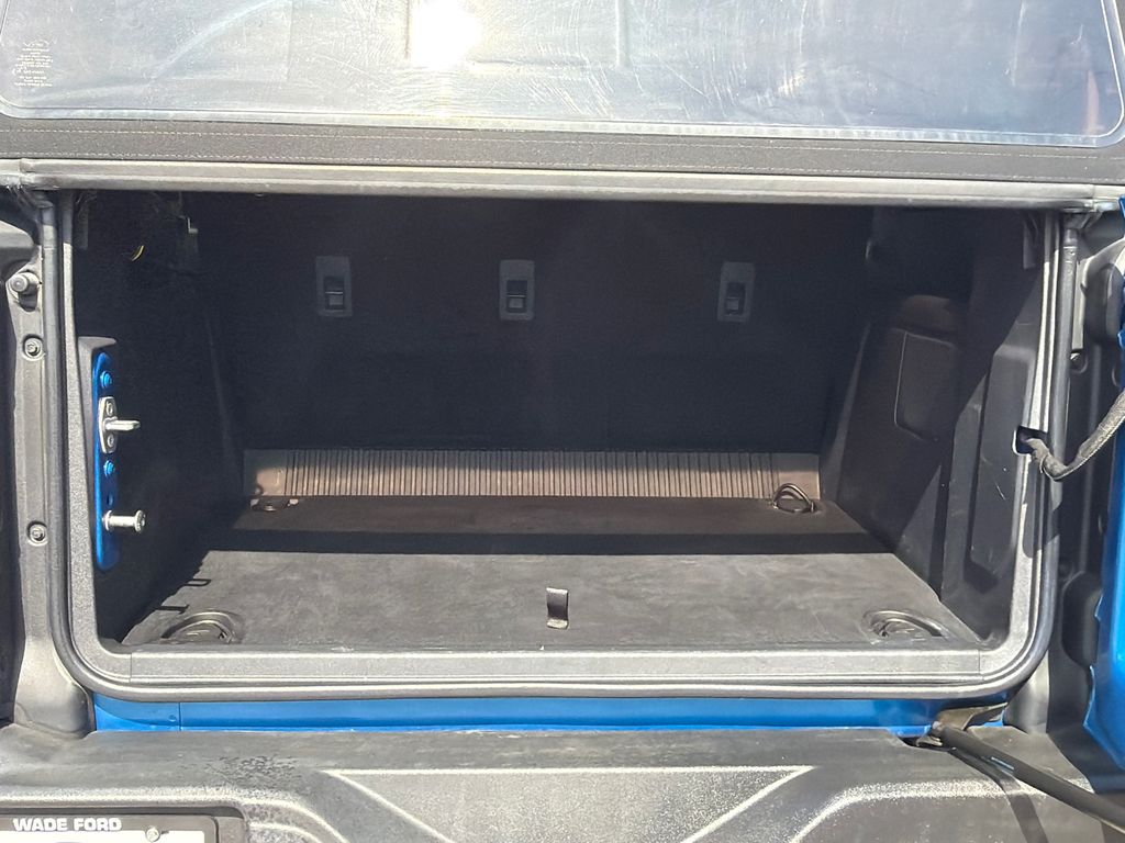 Thumbnail: 2022 Ford Bronco - 16