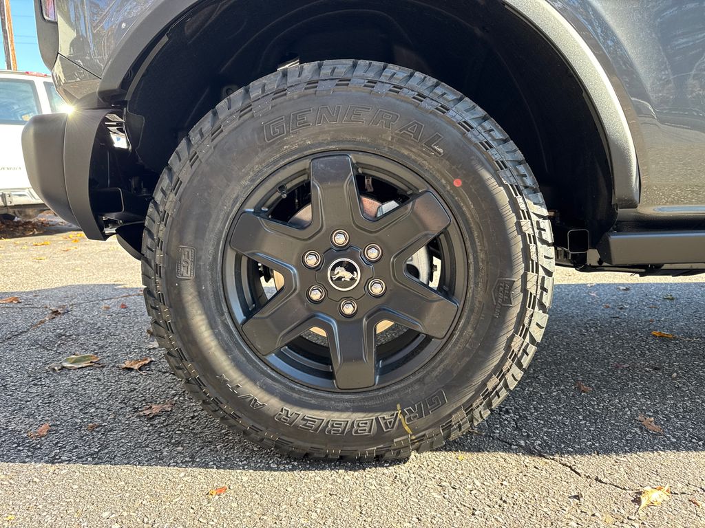 Thumbnail: 2025 Ford Bronco - 6