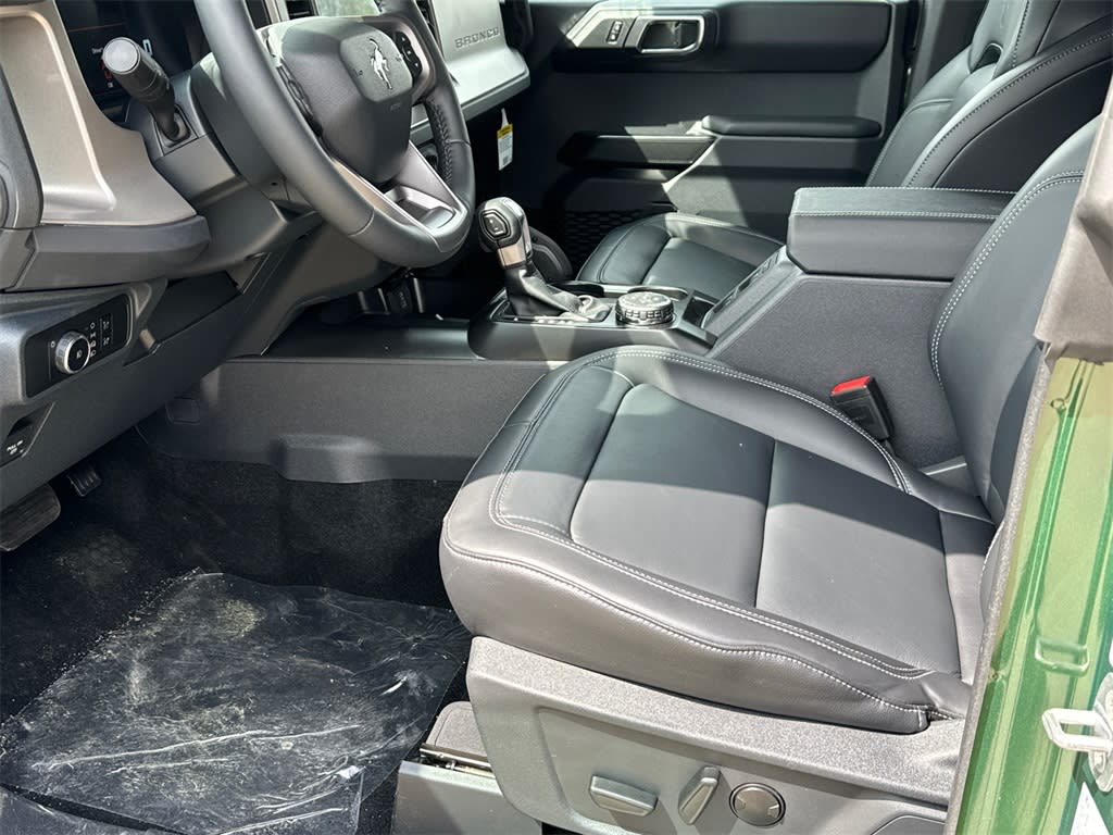 Thumbnail: 2025 Ford Bronco - 8