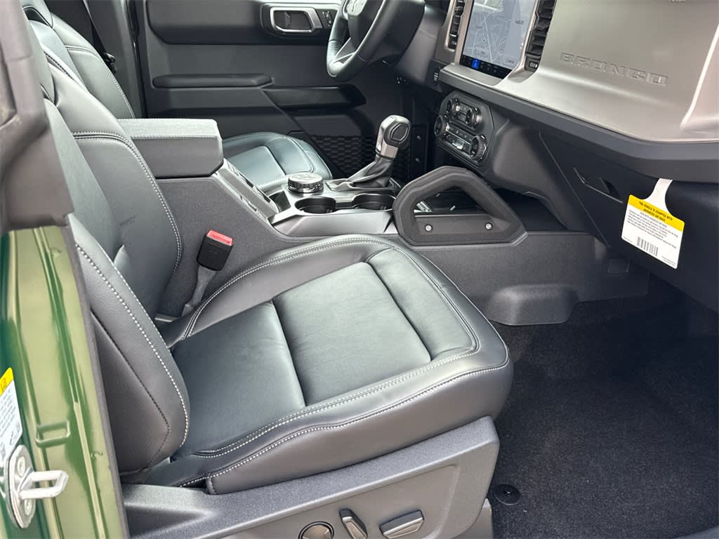 Thumbnail: 2025 Ford Bronco - 18