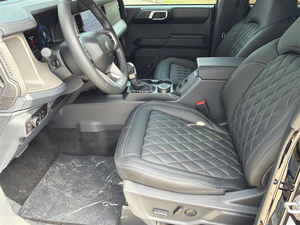 Thumbnail: 2025 Ford Bronco - 8