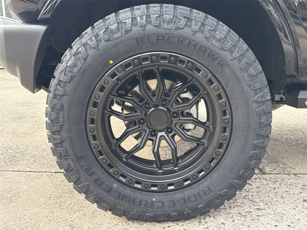 Thumbnail: 2025 Ford Bronco - 6