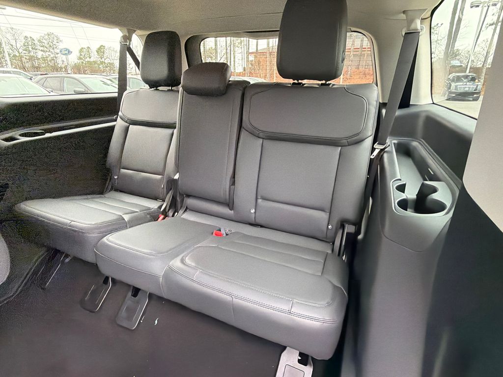 Thumbnail: 2026 Ford Expedition MAX - 11