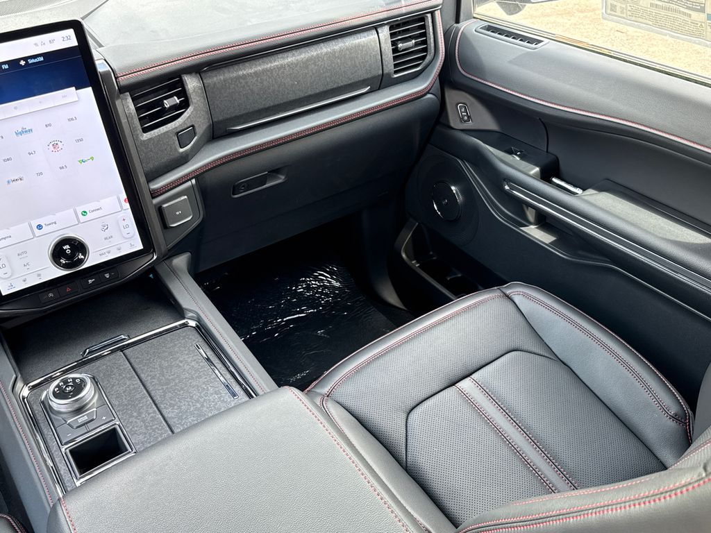 Thumbnail: 2024 Ford Expedition MAX - 27