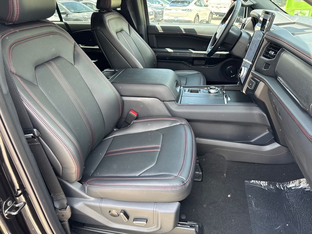 Thumbnail: 2024 Ford Expedition MAX - 10