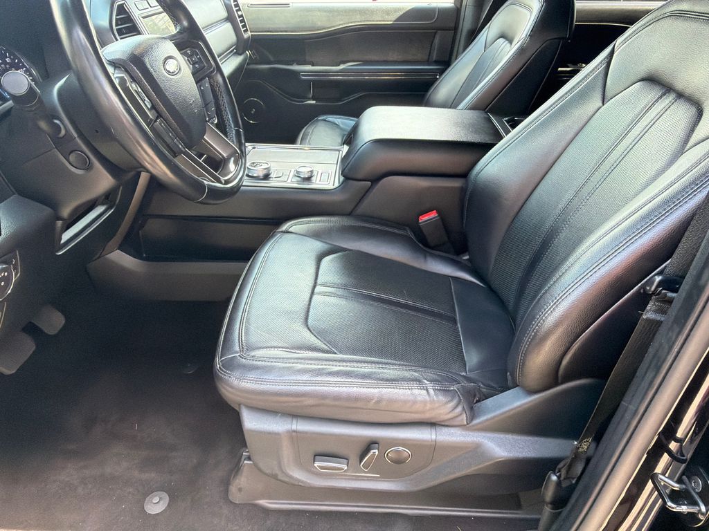Thumbnail: 2021 Ford Expedition MAX - 9