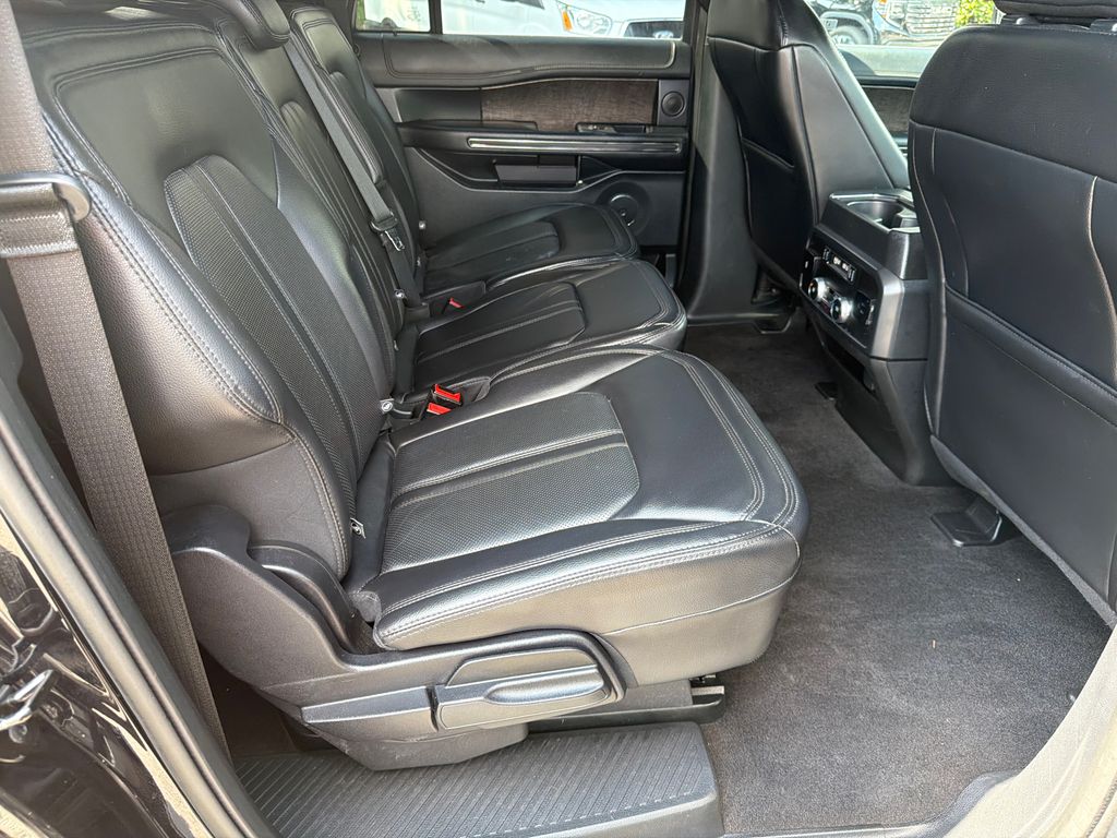 Thumbnail: 2021 Ford Expedition MAX - 11