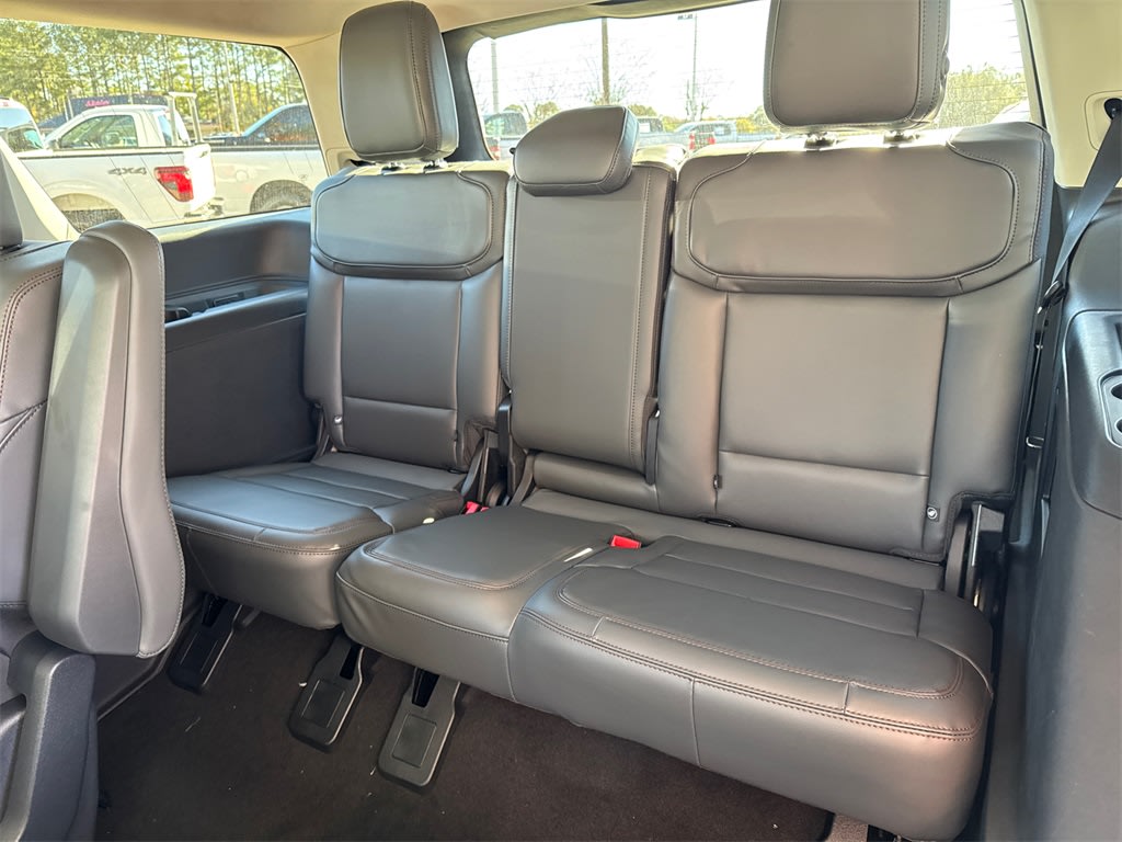 Thumbnail: 2025 Ford Expedition - 26