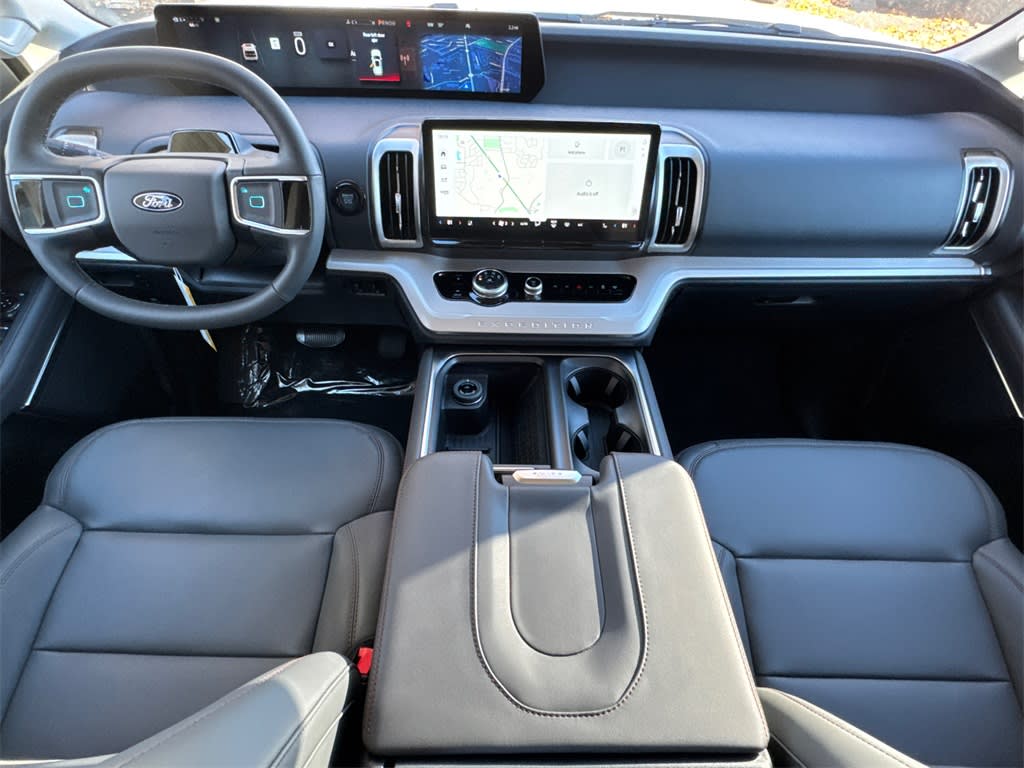 Thumbnail: 2025 Ford Expedition - 9