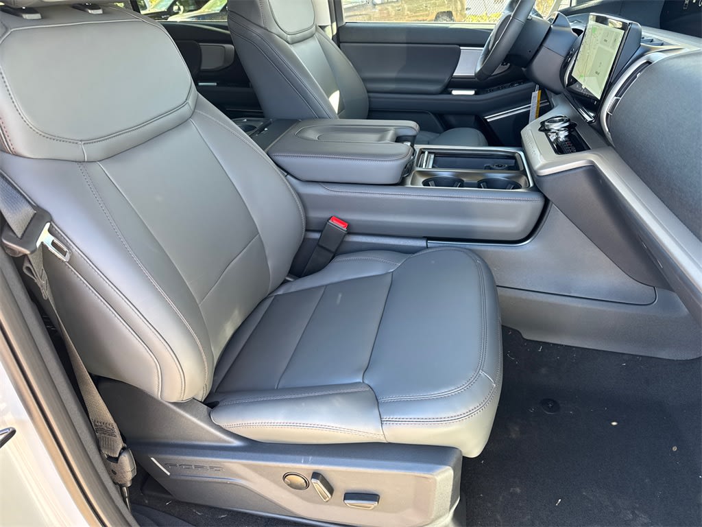 Thumbnail: 2025 Ford Expedition - 11