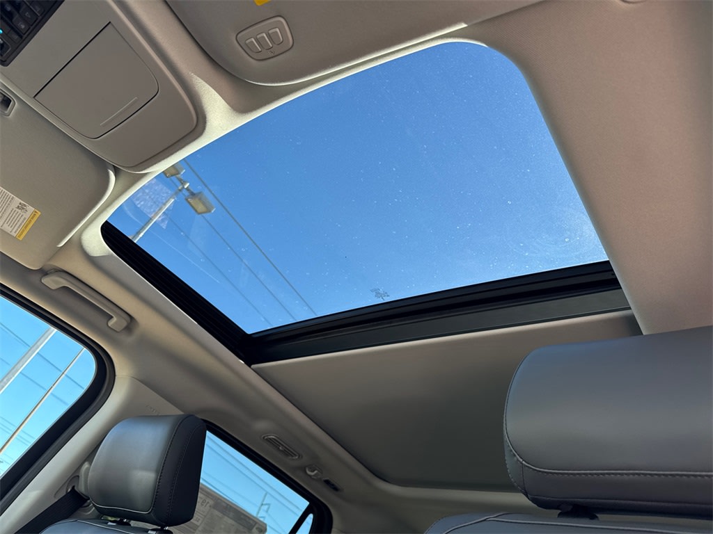 Thumbnail: 2025 Ford Expedition - 35