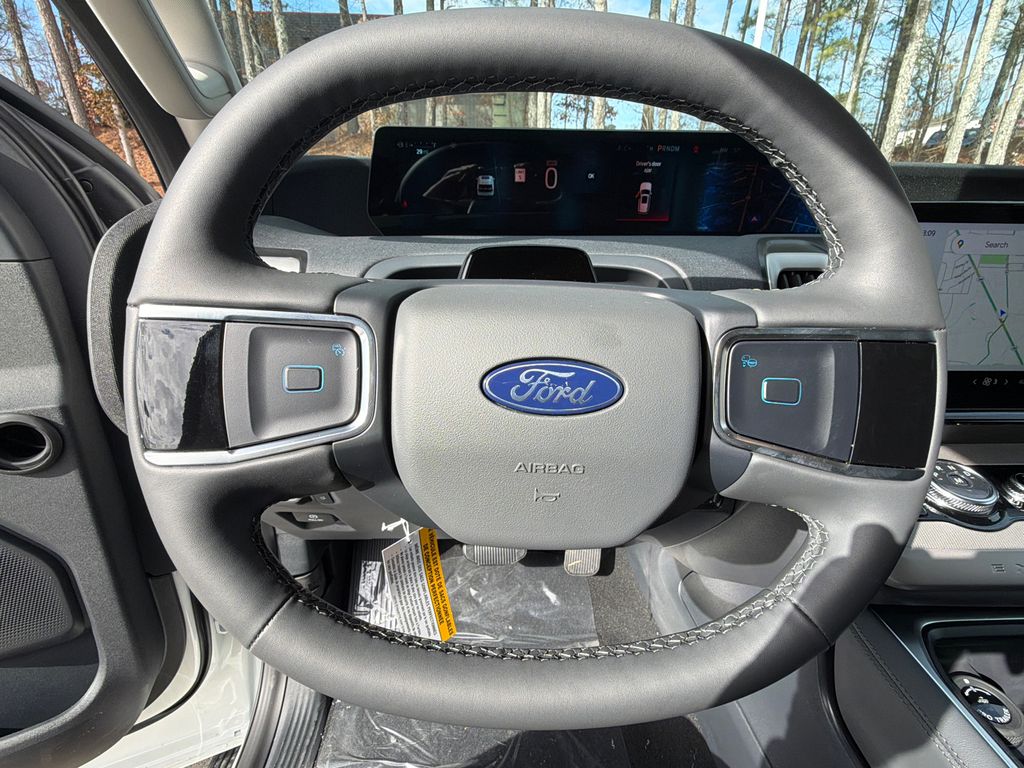 Thumbnail: 2026 Ford Expedition - 13