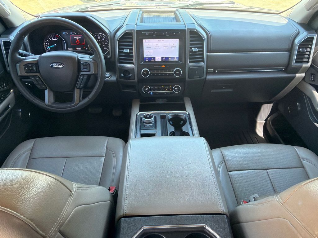 Thumbnail: 2020 Ford Expedition - 8