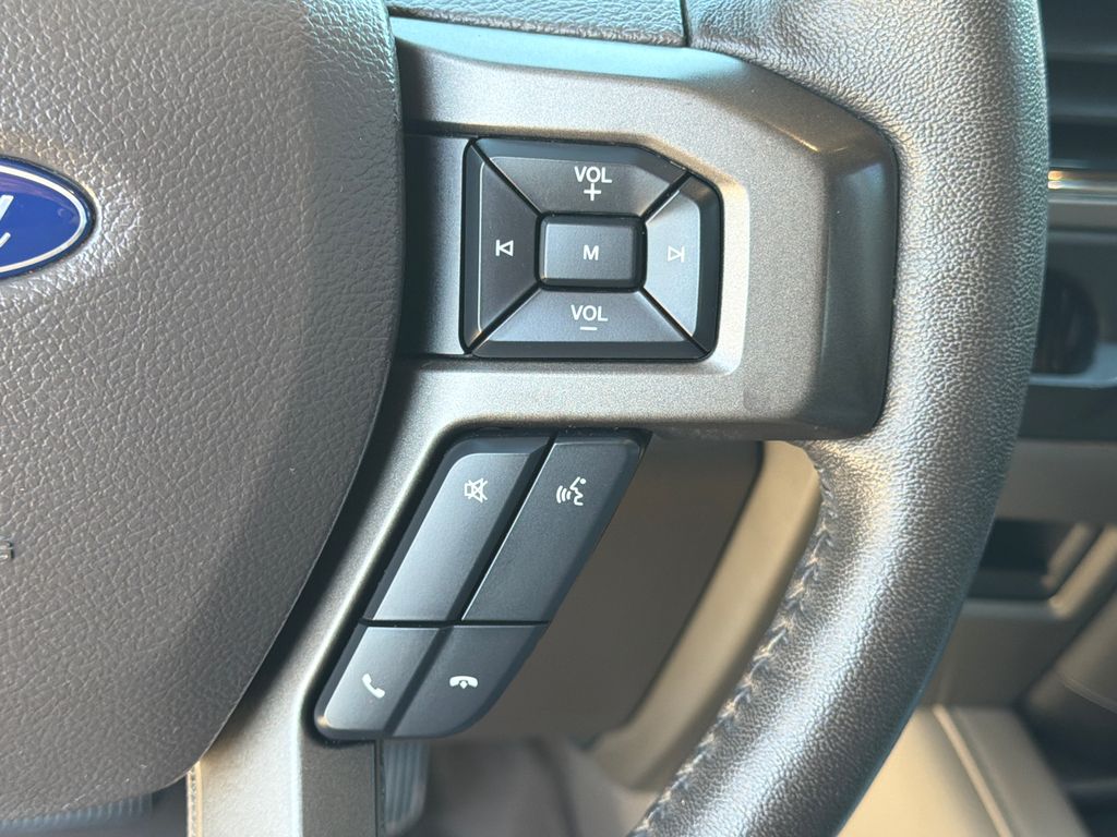 Thumbnail: 2020 Ford Expedition - 28