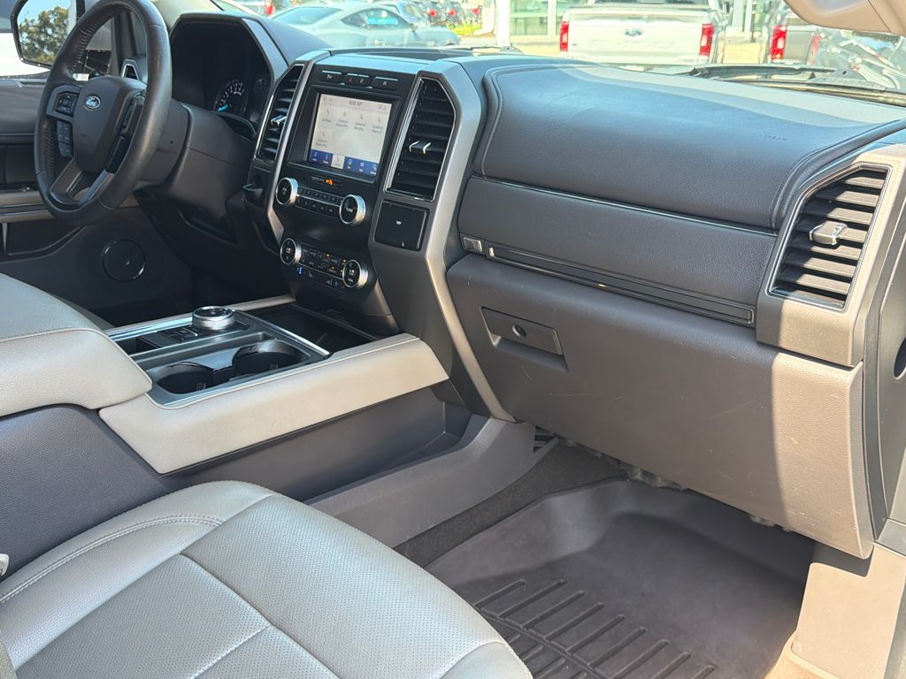 Thumbnail: 2020 Ford Expedition - 2