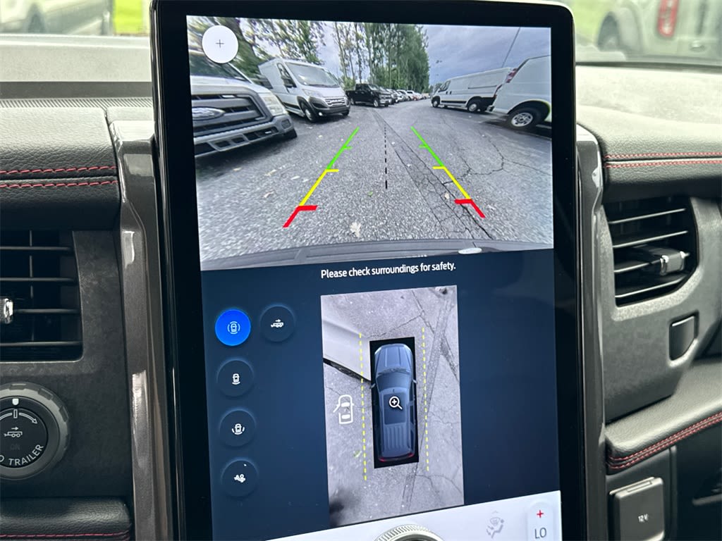 Thumbnail: 2024 Ford Expedition - 32