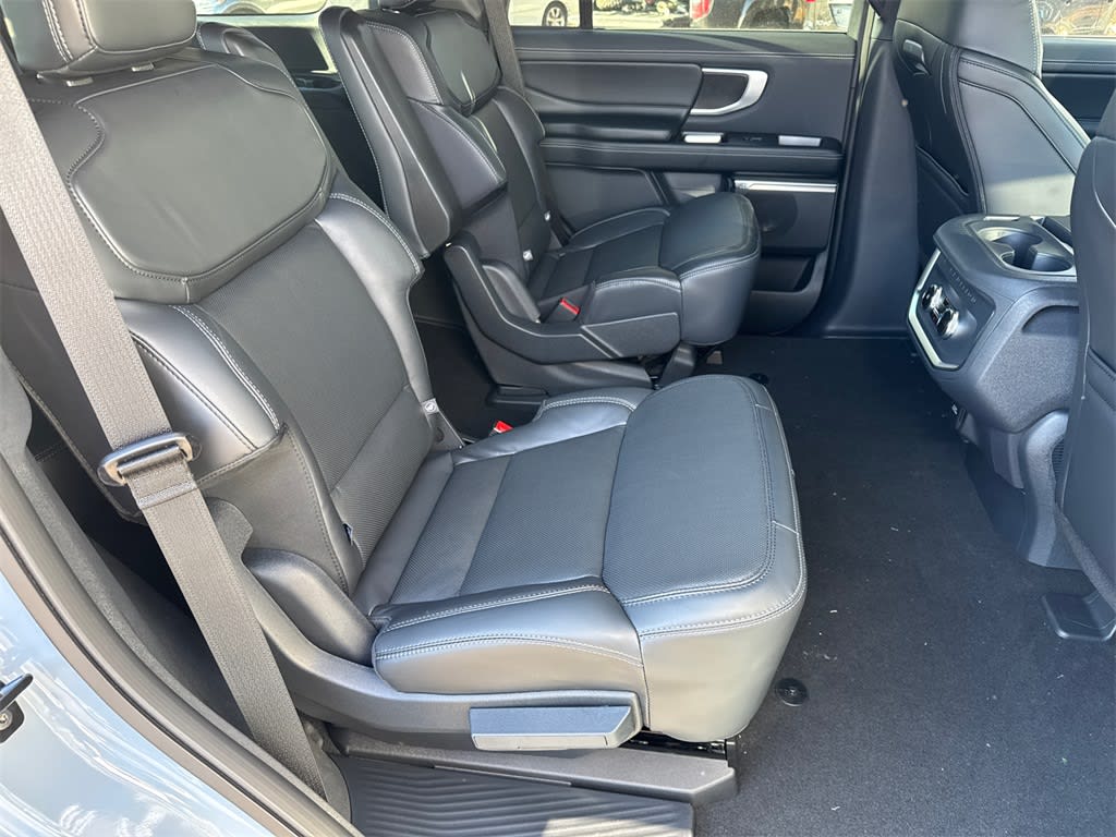 Thumbnail: 2025 Ford Expedition - 11