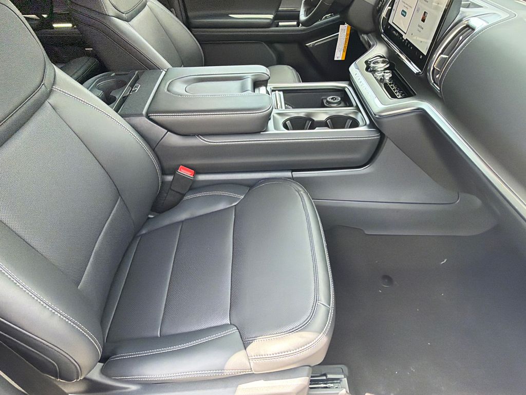 Thumbnail: 2026 Ford Expedition - 11