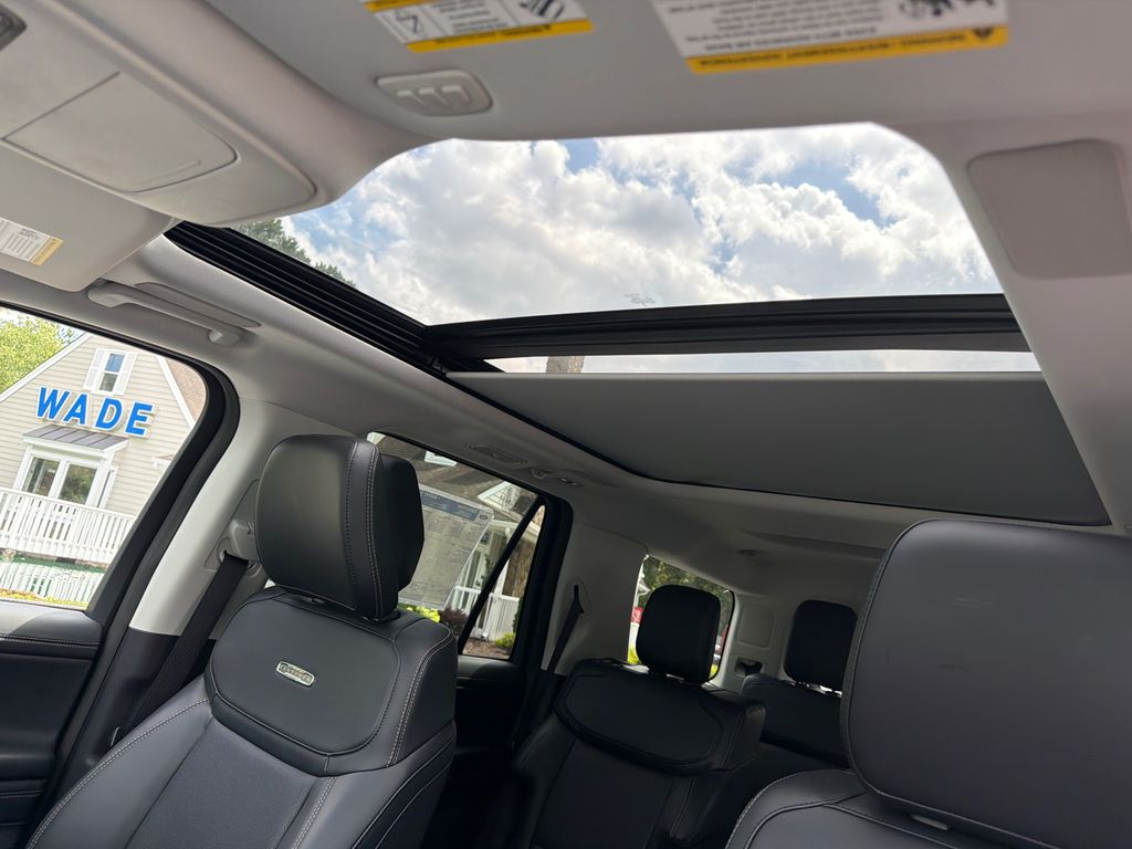 Thumbnail: 2026 Ford Expedition - 33