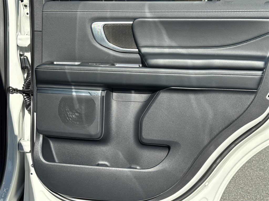 Thumbnail: 2025 Ford Expedition - 21