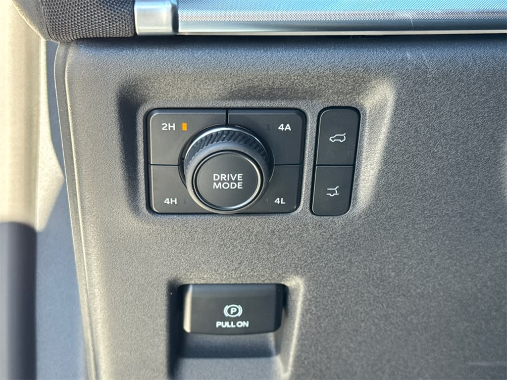 Thumbnail: 2025 Ford Expedition - 34