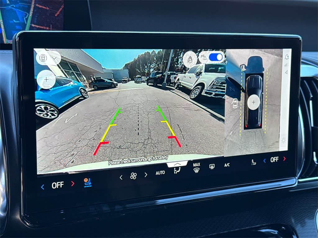 Thumbnail: 2025 Ford Expedition - 32