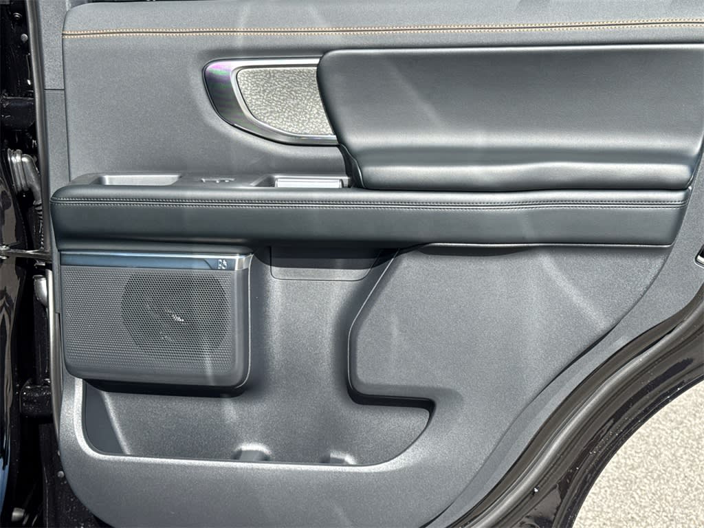 Thumbnail: 2025 Ford Expedition - 22