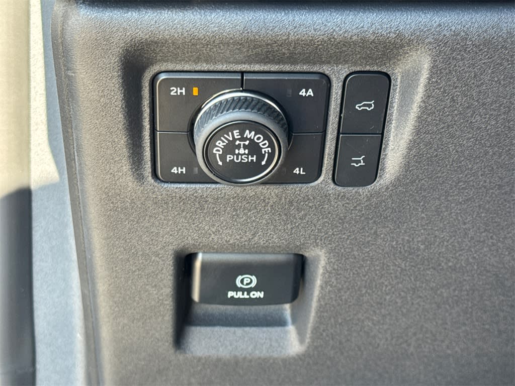 Thumbnail: 2025 Ford Expedition - 34