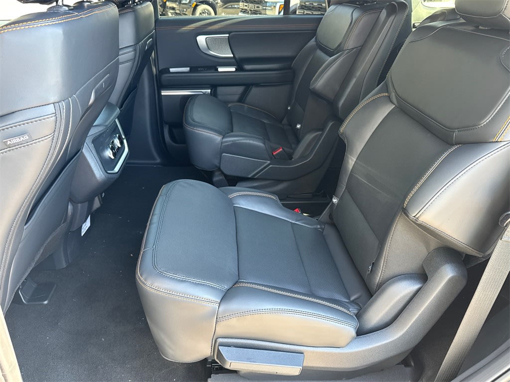 Thumbnail: 2025 Ford Expedition - 24