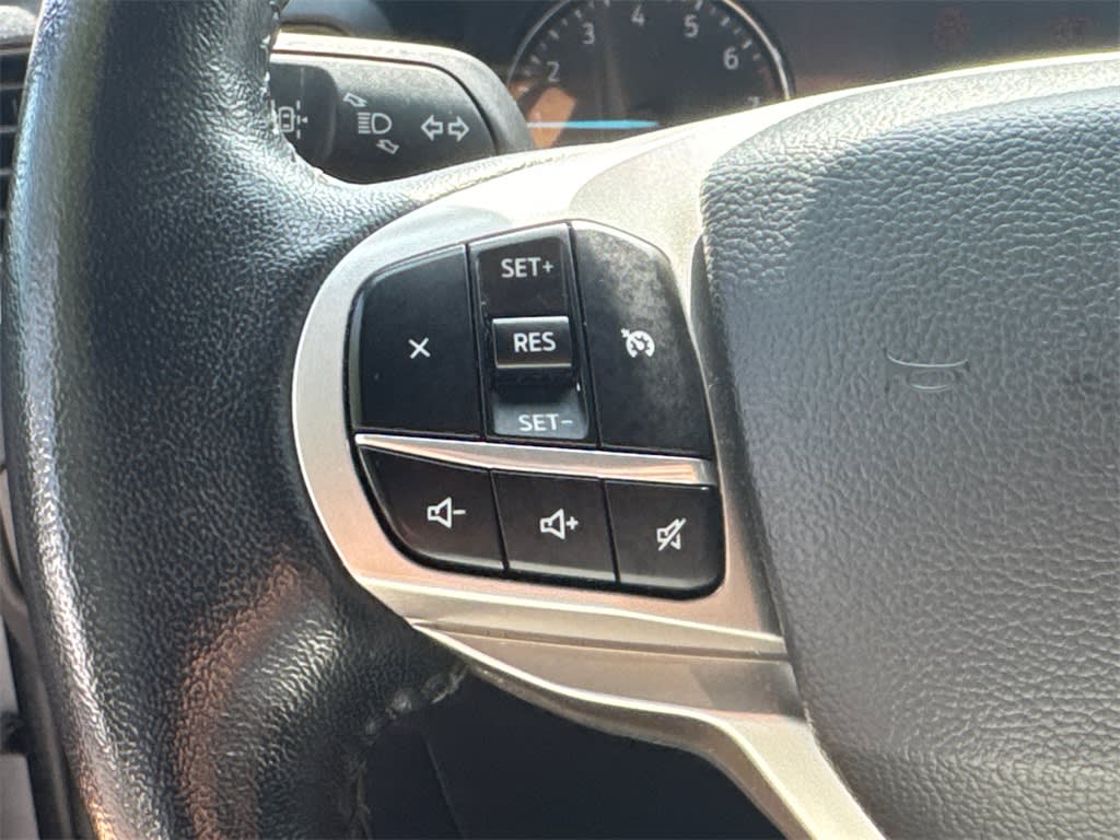 2022 Ford Explorer XLT 26