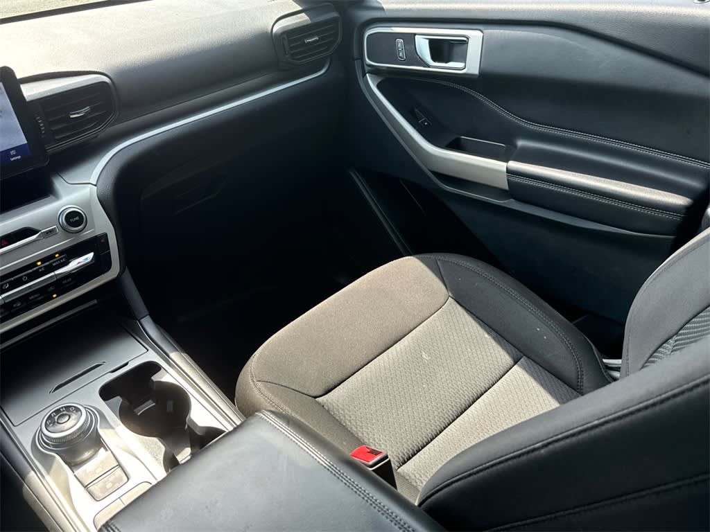 2022 Ford Explorer XLT 25