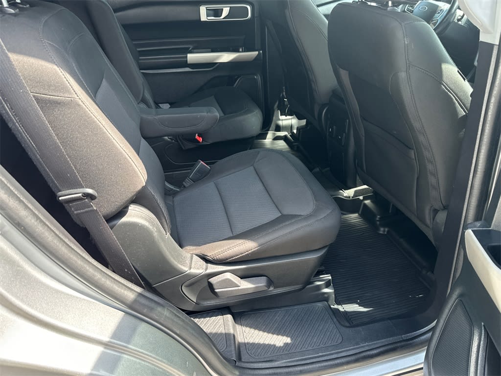 2022 Ford Explorer XLT 9
