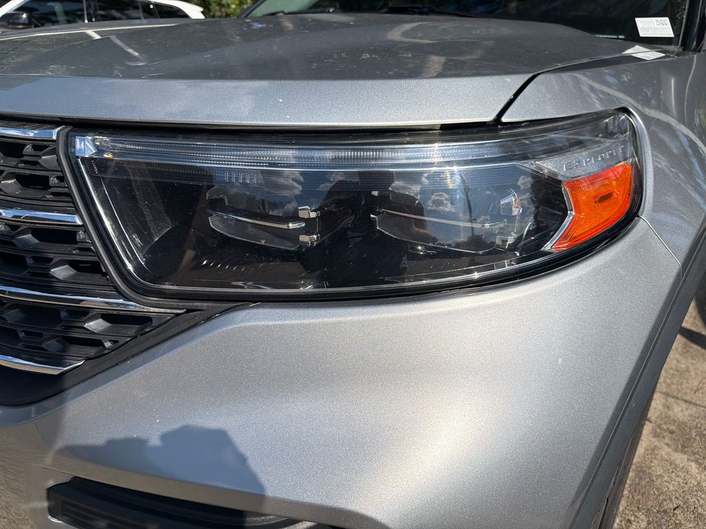 Thumbnail: 2023 Ford Explorer - 8