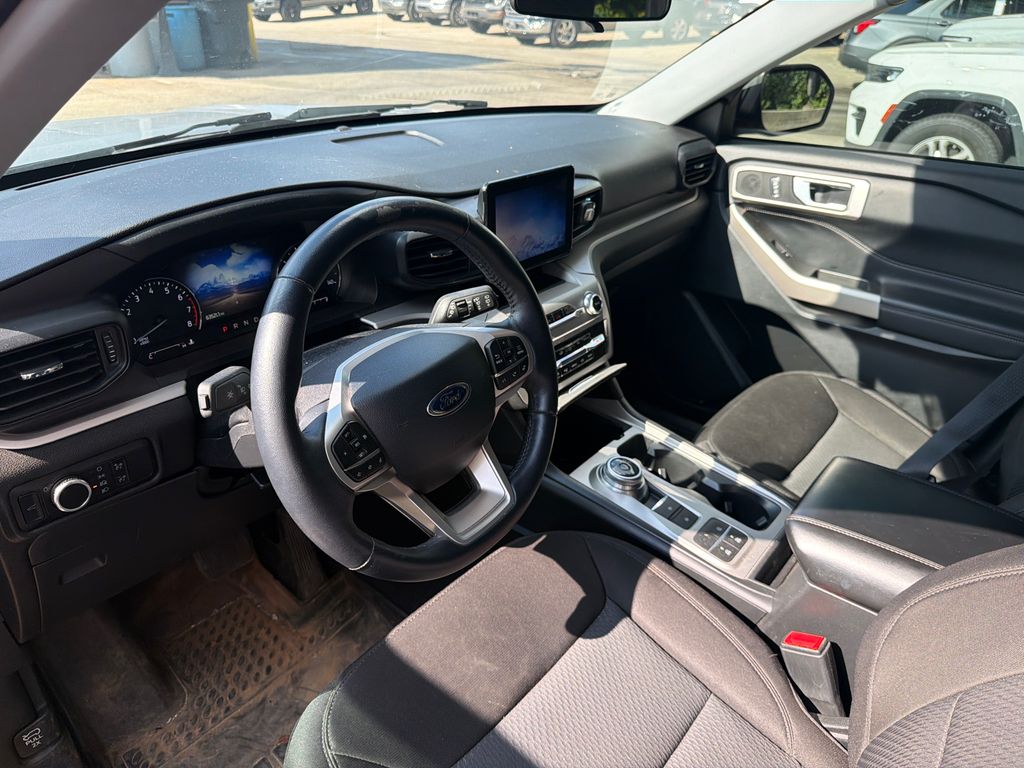 Thumbnail: 2023 Ford Explorer - 2