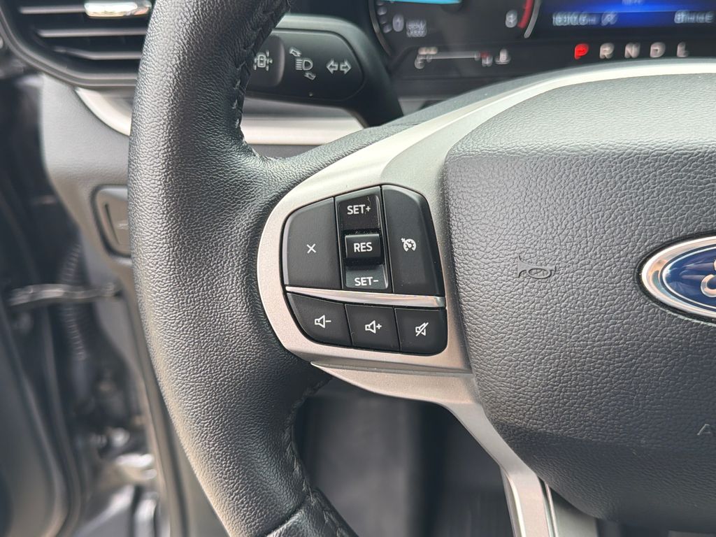 Thumbnail: 2024 Ford Explorer - 28
