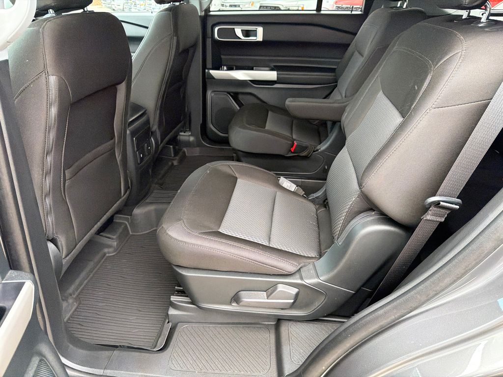 Thumbnail: 2024 Ford Explorer - 25
