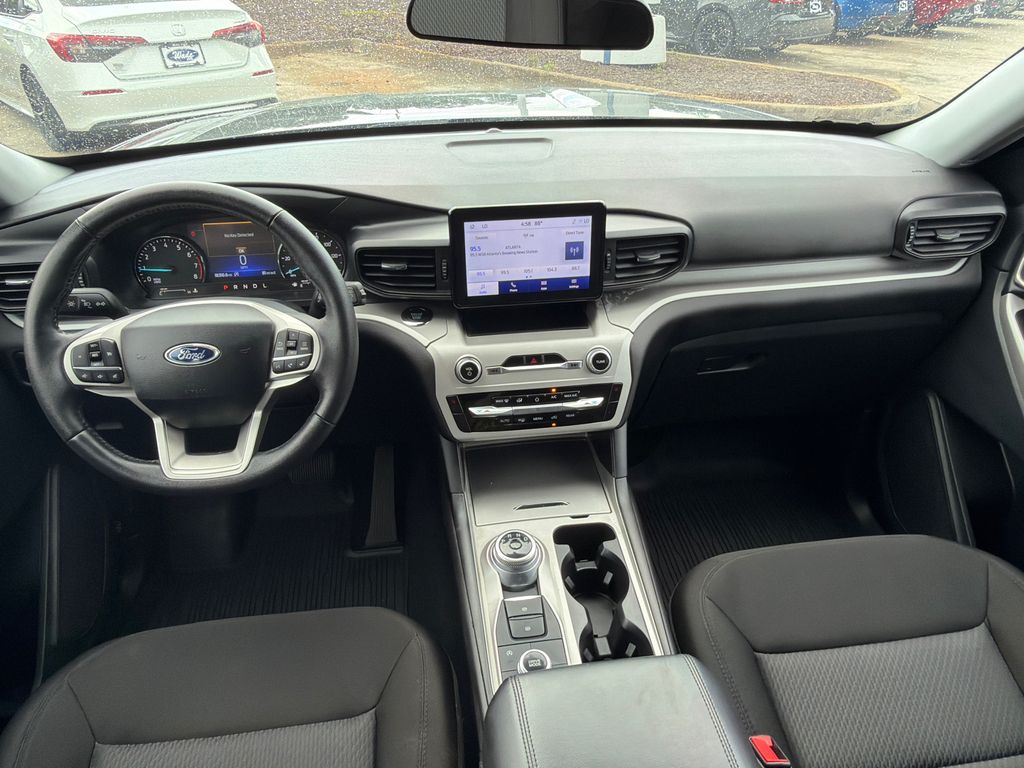 Thumbnail: 2024 Ford Explorer - 8