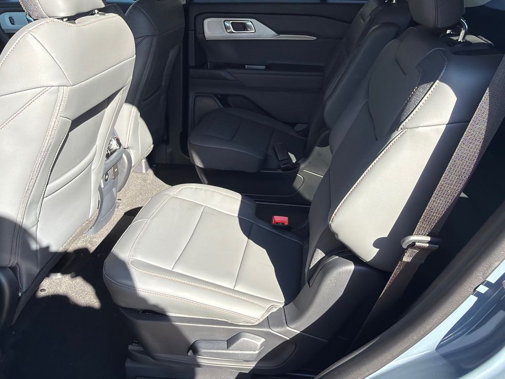 Thumbnail: 2026 Ford Explorer - 23