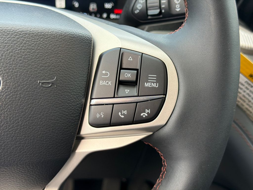 Thumbnail: 2026 Ford Explorer - 30