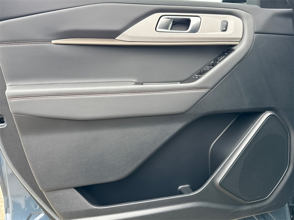 Thumbnail: 2026 Ford Explorer - 22