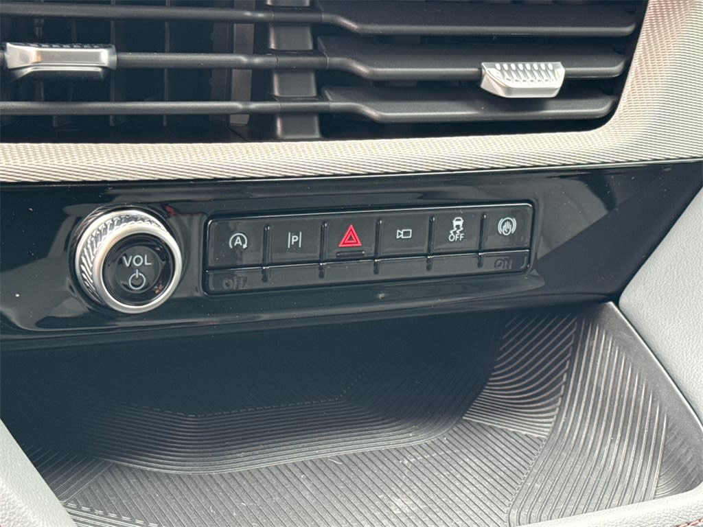 Thumbnail: 2026 Ford Explorer - 31