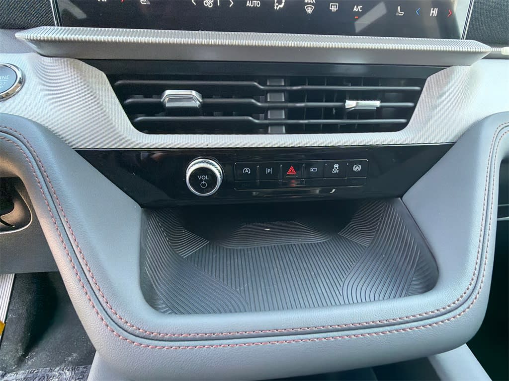 Thumbnail: 2026 Ford Explorer - 33