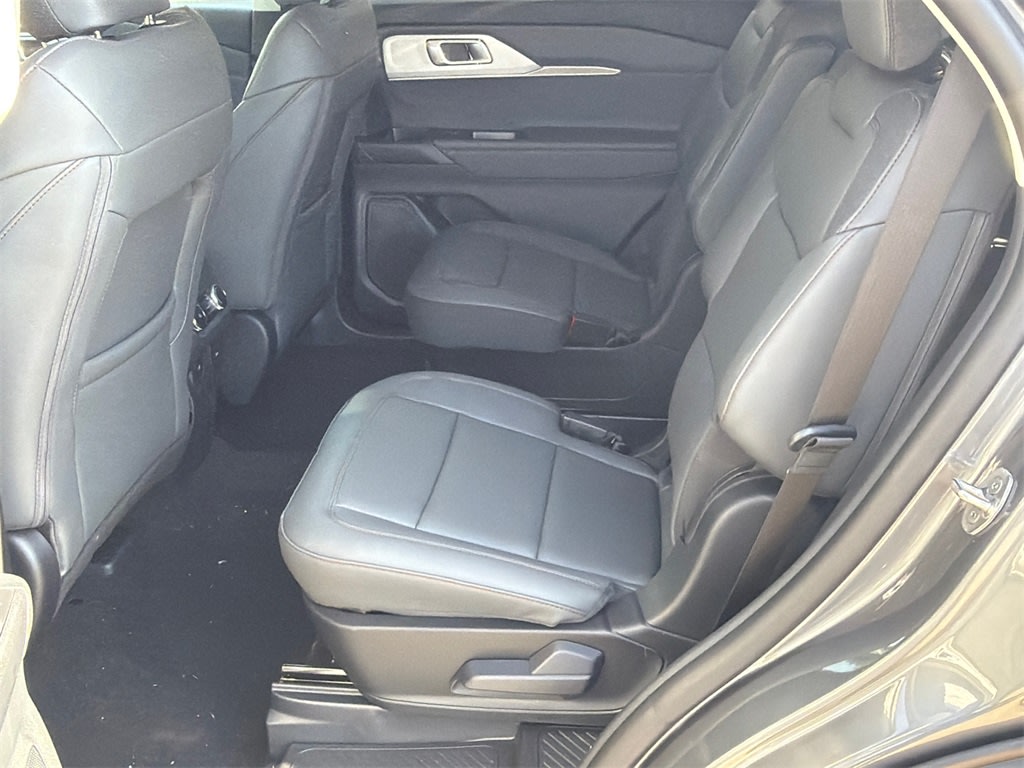 Thumbnail: 2026 Ford Explorer - 25