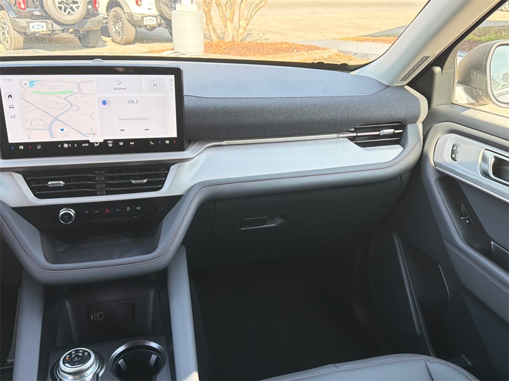 Thumbnail: 2026 Ford Explorer - 13