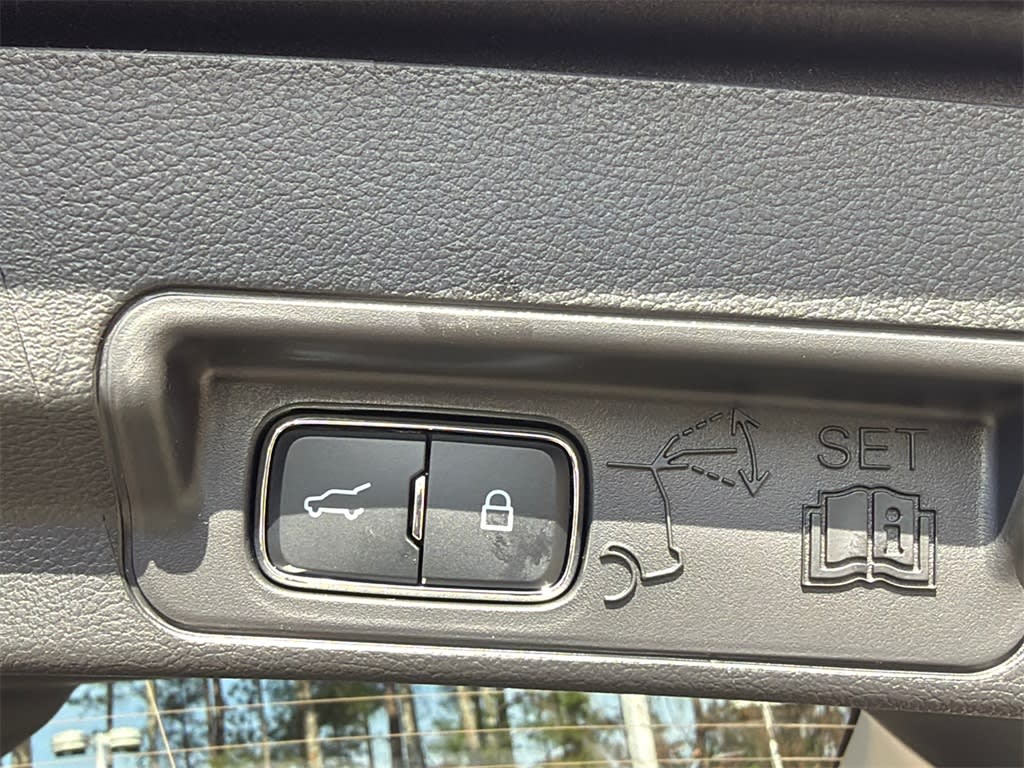 Thumbnail: 2026 Ford Explorer - 24