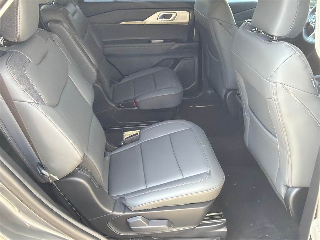 Thumbnail: 2026 Ford Explorer - 11